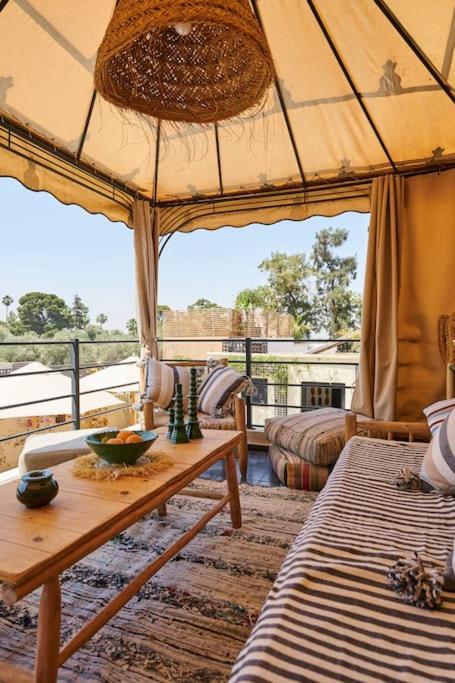 Riad Miloud En Exclusivite 10 P Au Coeur De La Medina Marrákes Kültér fotó