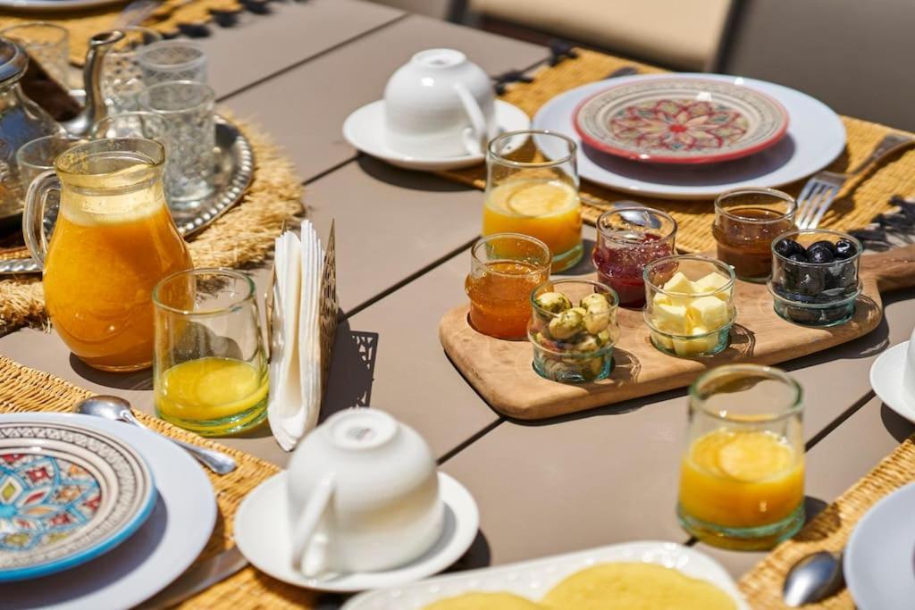 Riad Miloud En Exclusivite 10 P Au Coeur De La Medina Marrákes Kültér fotó