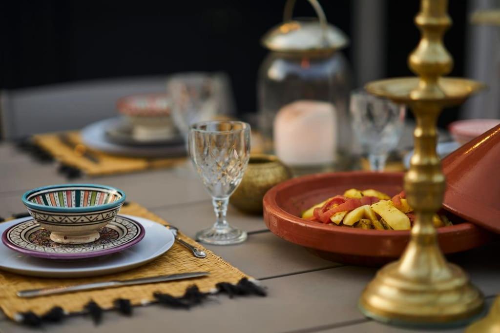 Riad Miloud En Exclusivite 10 P Au Coeur De La Medina Marrákes Kültér fotó